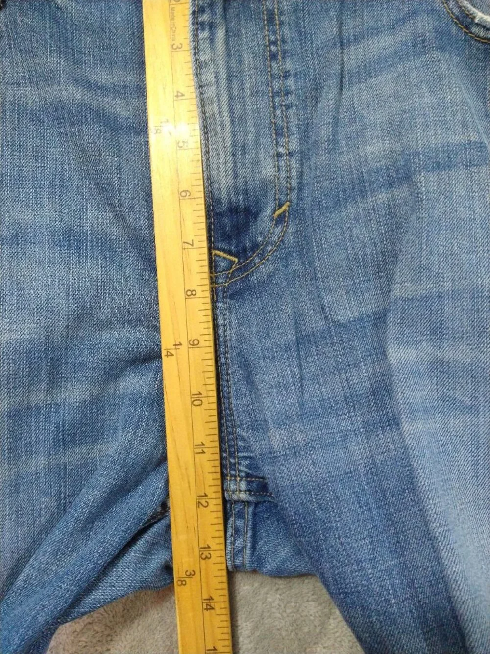 Banana Republic Jeans Mens 38x30 Blue Denim Vintage Straight Distressed Mid Rise
